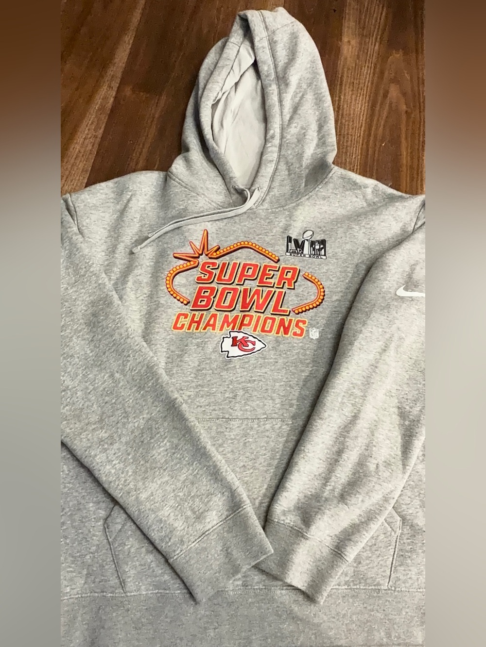 Like new women’s  NFL Kansas City chiefs Super Bowl Hoodie